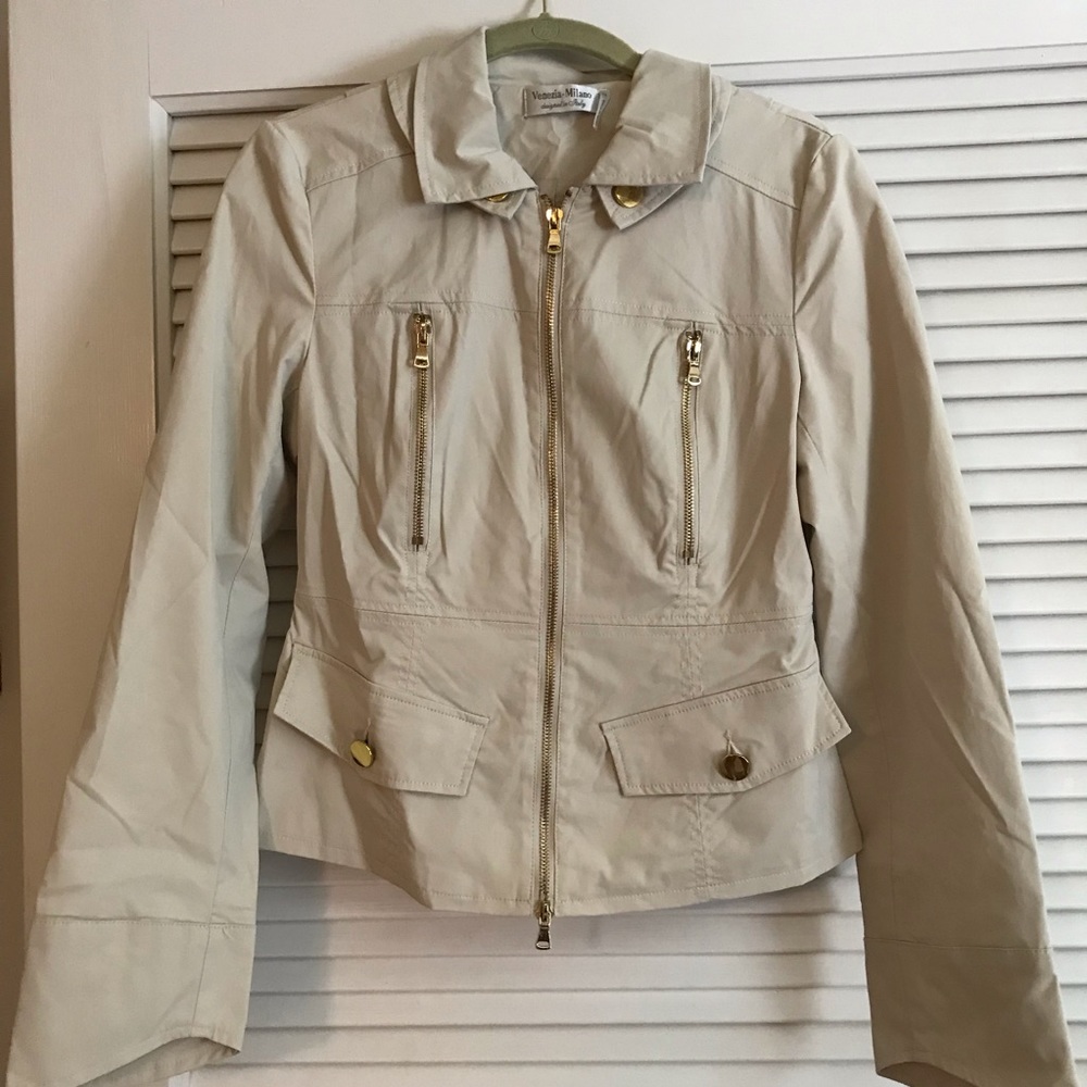 Italian Tan Cropped Raincoat w/Gold Accents